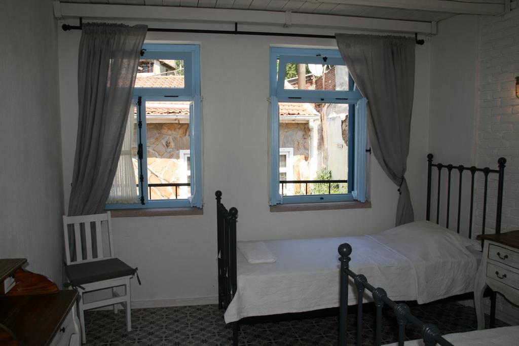 Cesmeli * Ayvalik