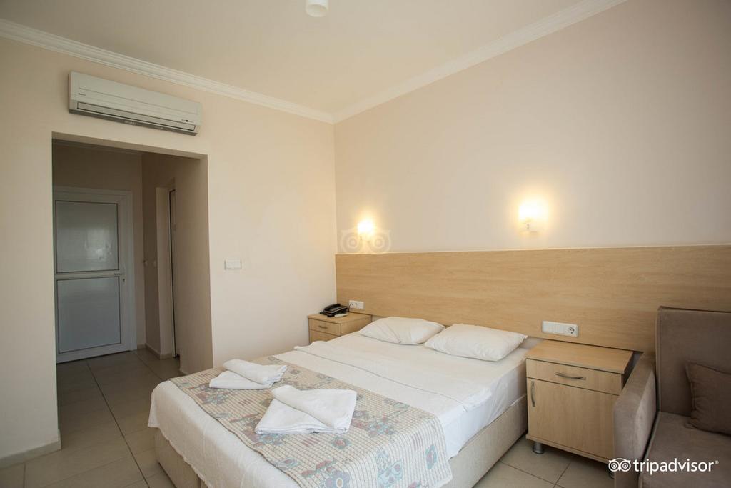 Viras Hotel