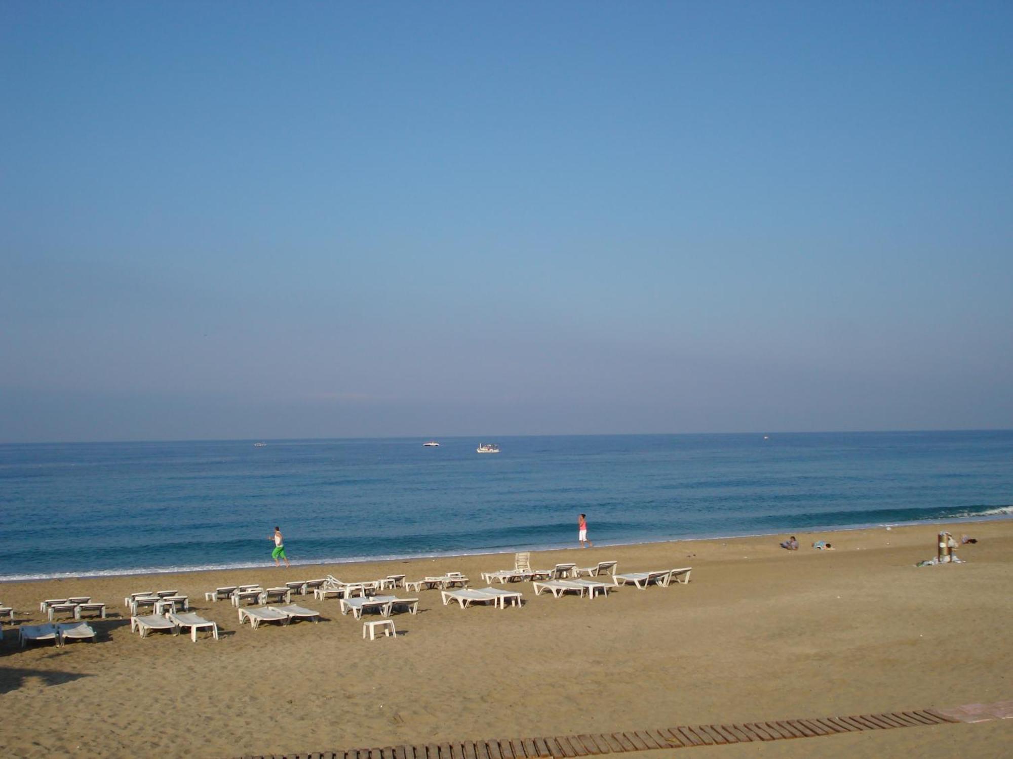 Alona * Alanya