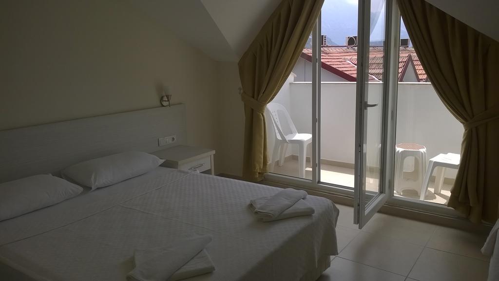 Akdeniz 3* Oludeniz