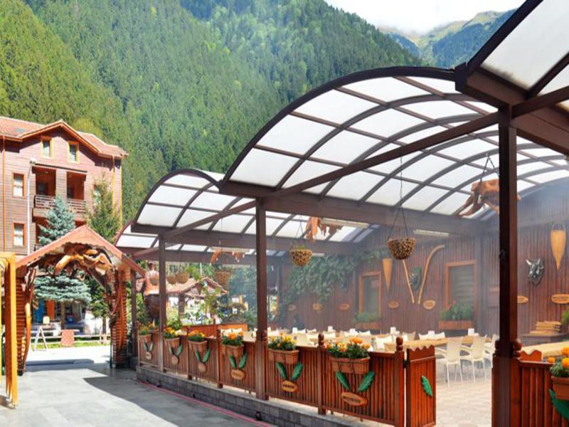 Inanlar Deluxe Hotel & Bungalow