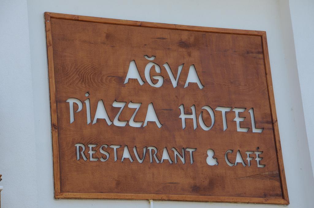 Piazza 3*