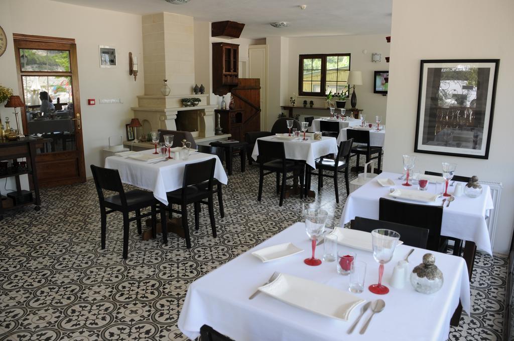 Piazza Hotel 3*