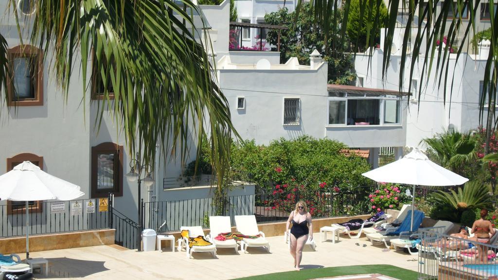 Ozukara 2 Aparthotel 3*