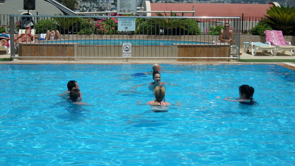 Ozukara 2 Aparthotel