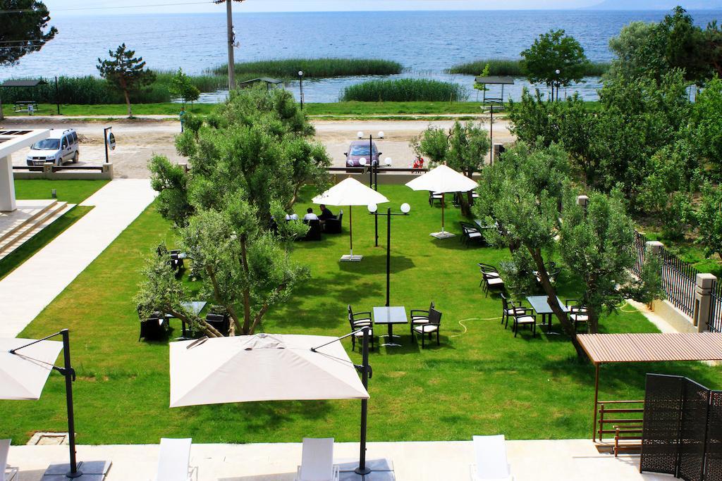 Zeytin Bahcesi 3*
