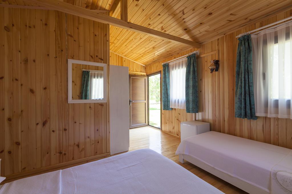 Bal Badem Bed & Breakfast *