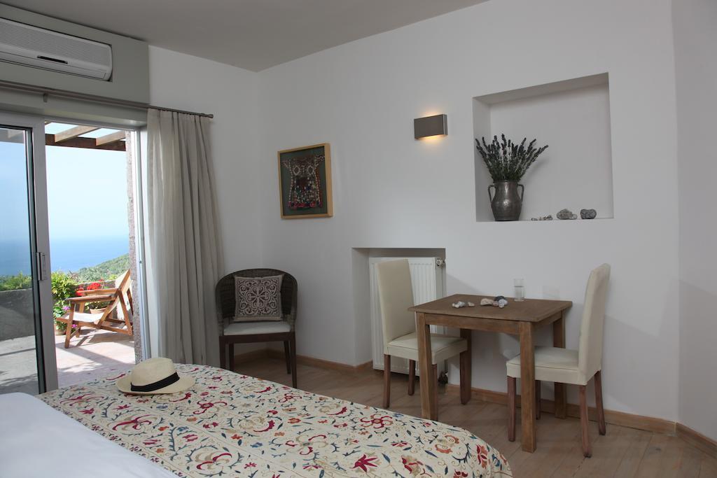 Terra Zoe Bed & Breakfast