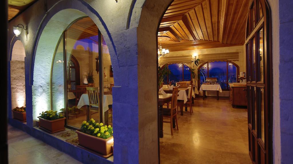 Harman Cave Hotel