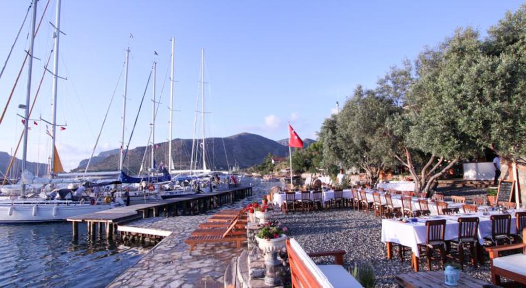 Guest house Yacht Club