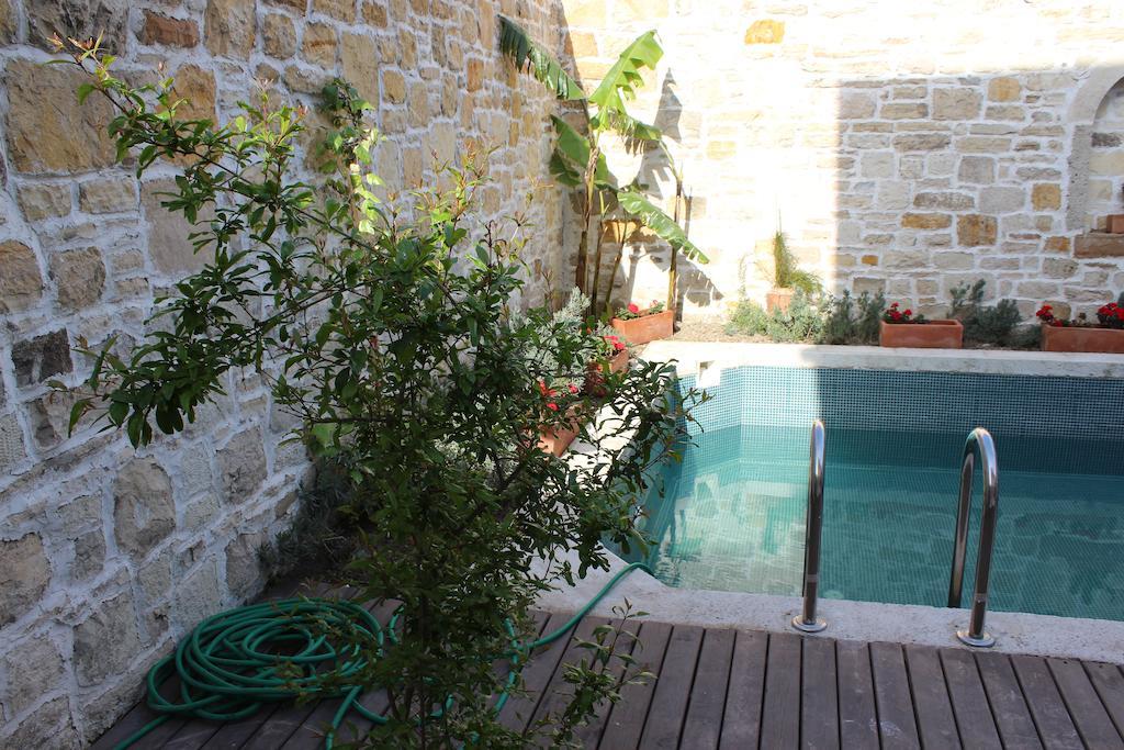 Hotel Eski Tas Cesme