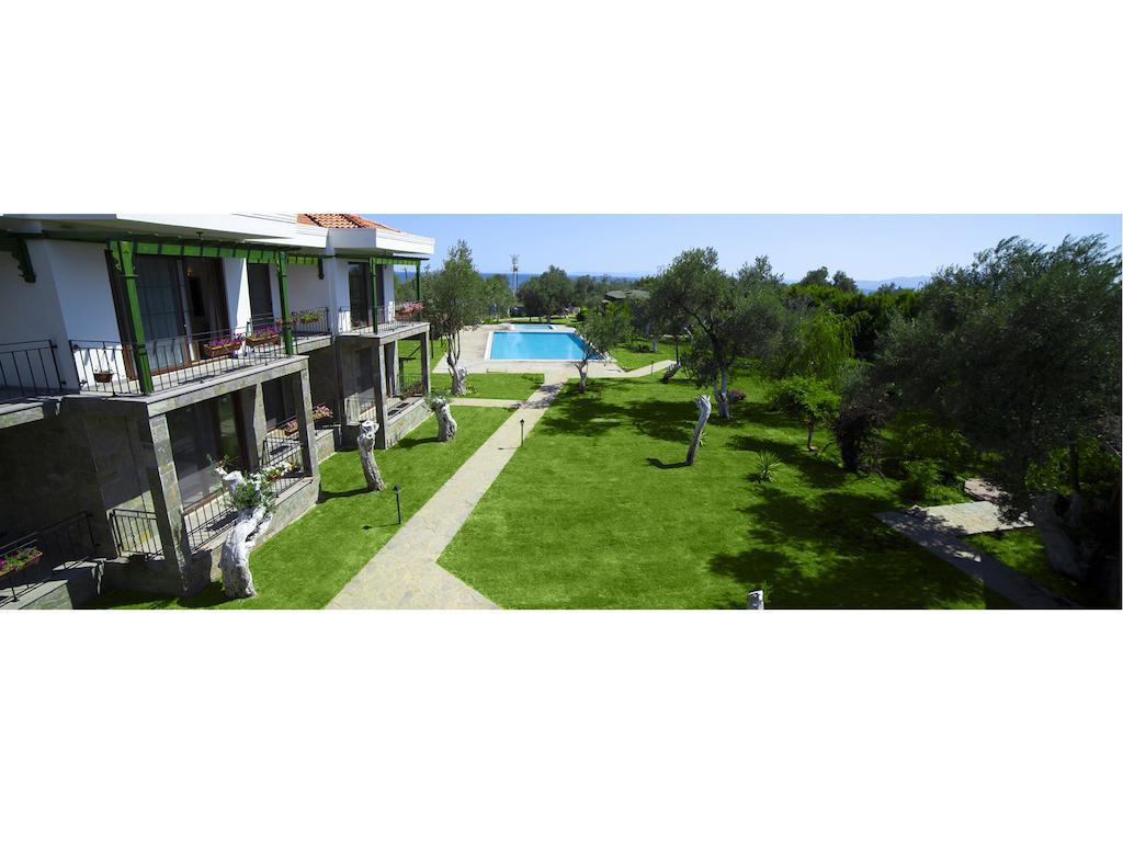 Hotel Assos Oleas 4*