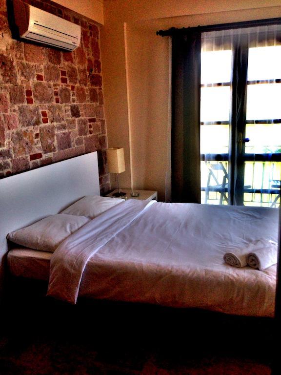 Hotel Cunda Vrodi