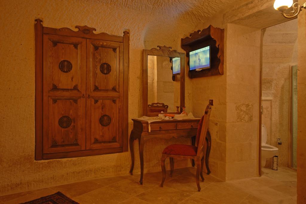 Hotel Phocas Cave 2*