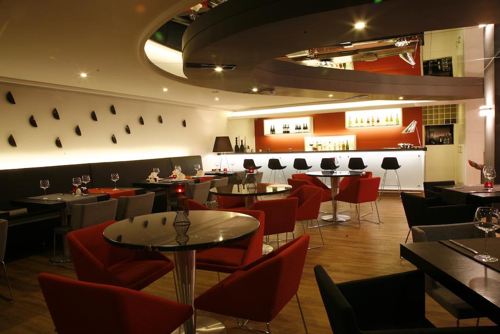 Hotel Samm Bistro