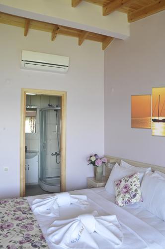 Hotel Mola *