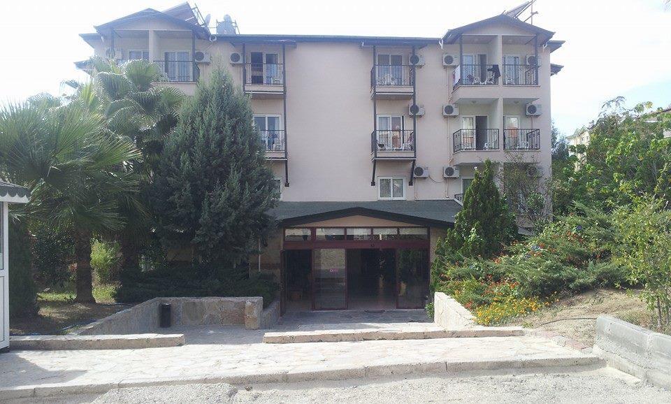 Hotel Dynasty 3*
