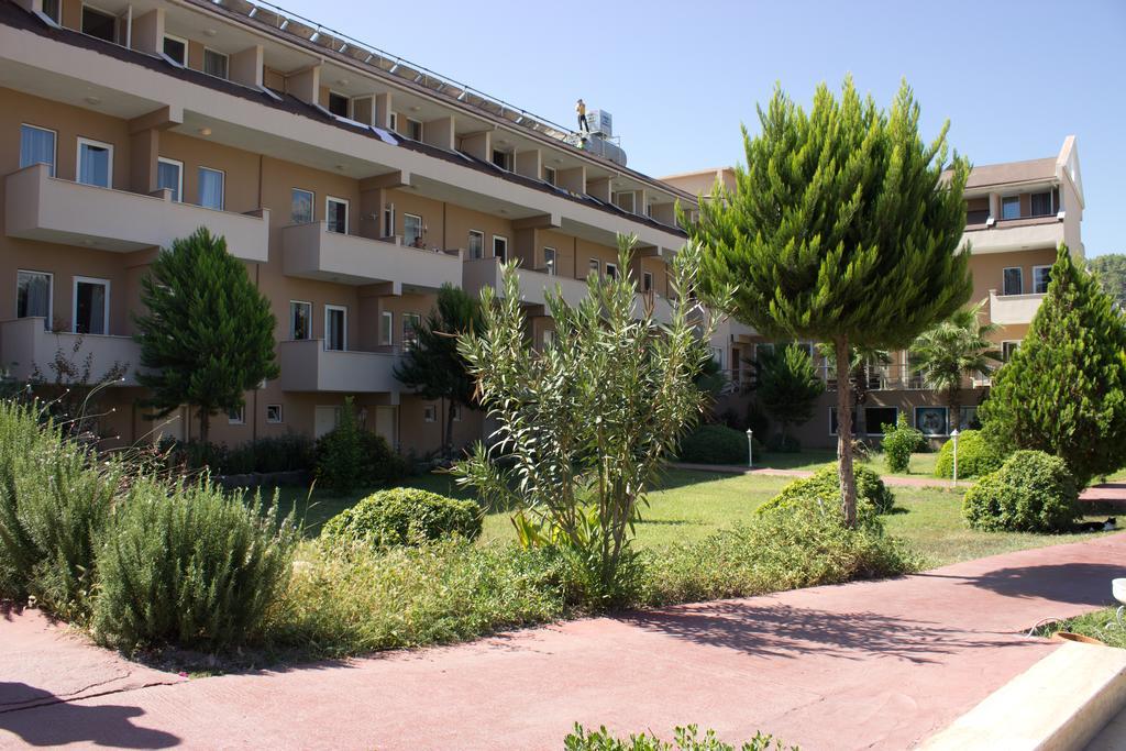 Hotel Ares Dream 4*