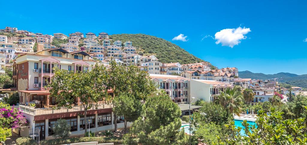 Hotel Club Phellos 3*
