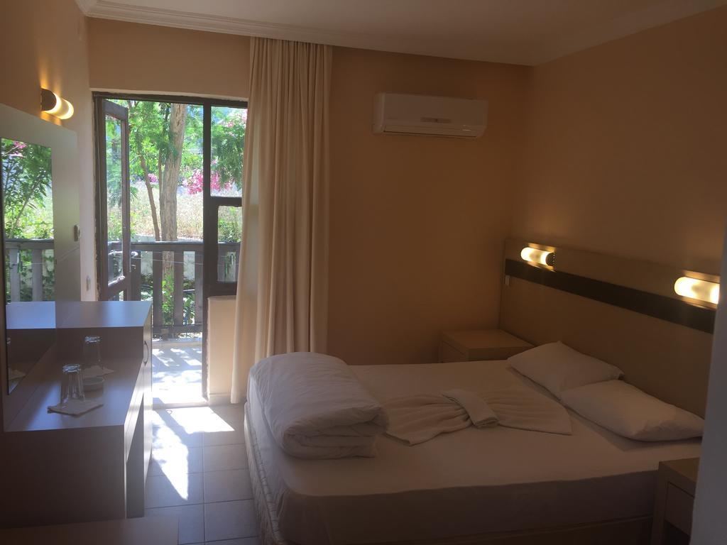 Hotel On