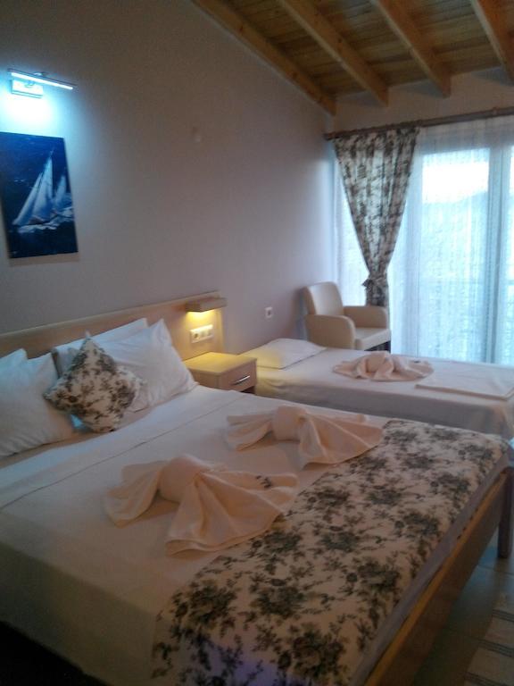 Hotel Mola Marmara Adasi