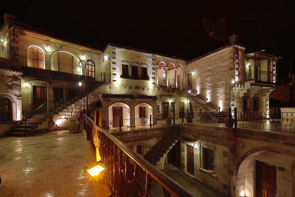 Hotel Harman Cave 2*