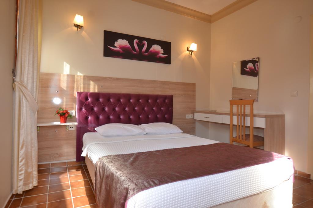Hotel Su 3*
