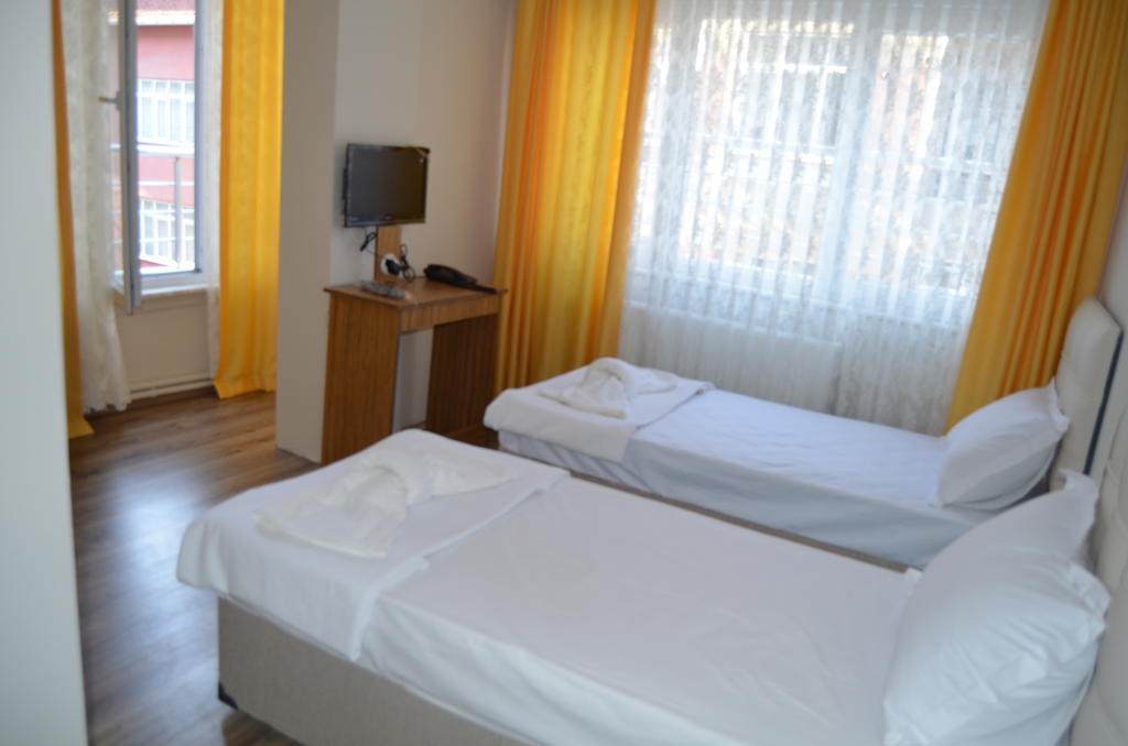 Hotel Hilton Garden Atatuerk Airport 4*