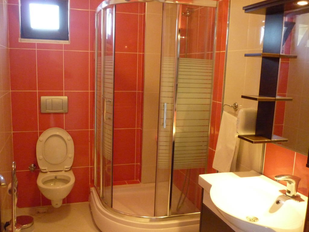 Gokyuzu Edremit (Balikesir)