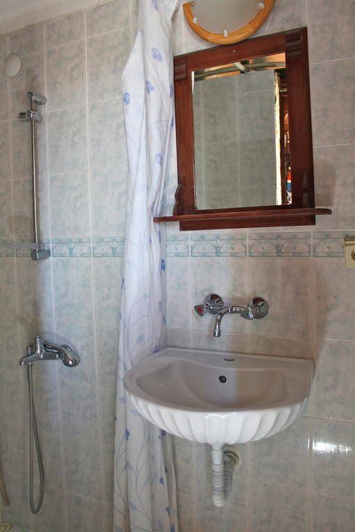 Guest house Homeros & *