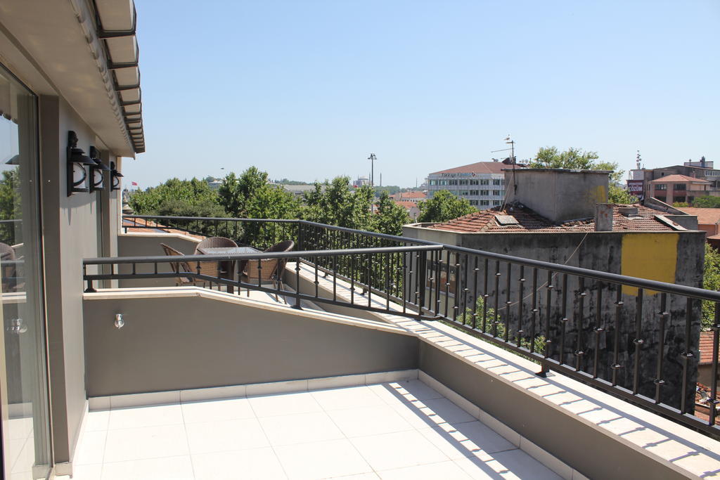 Hotel Waw Galataport 3*