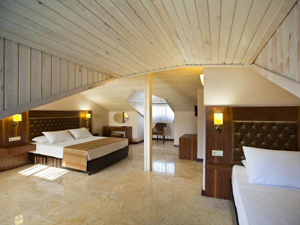 Hotel Montana