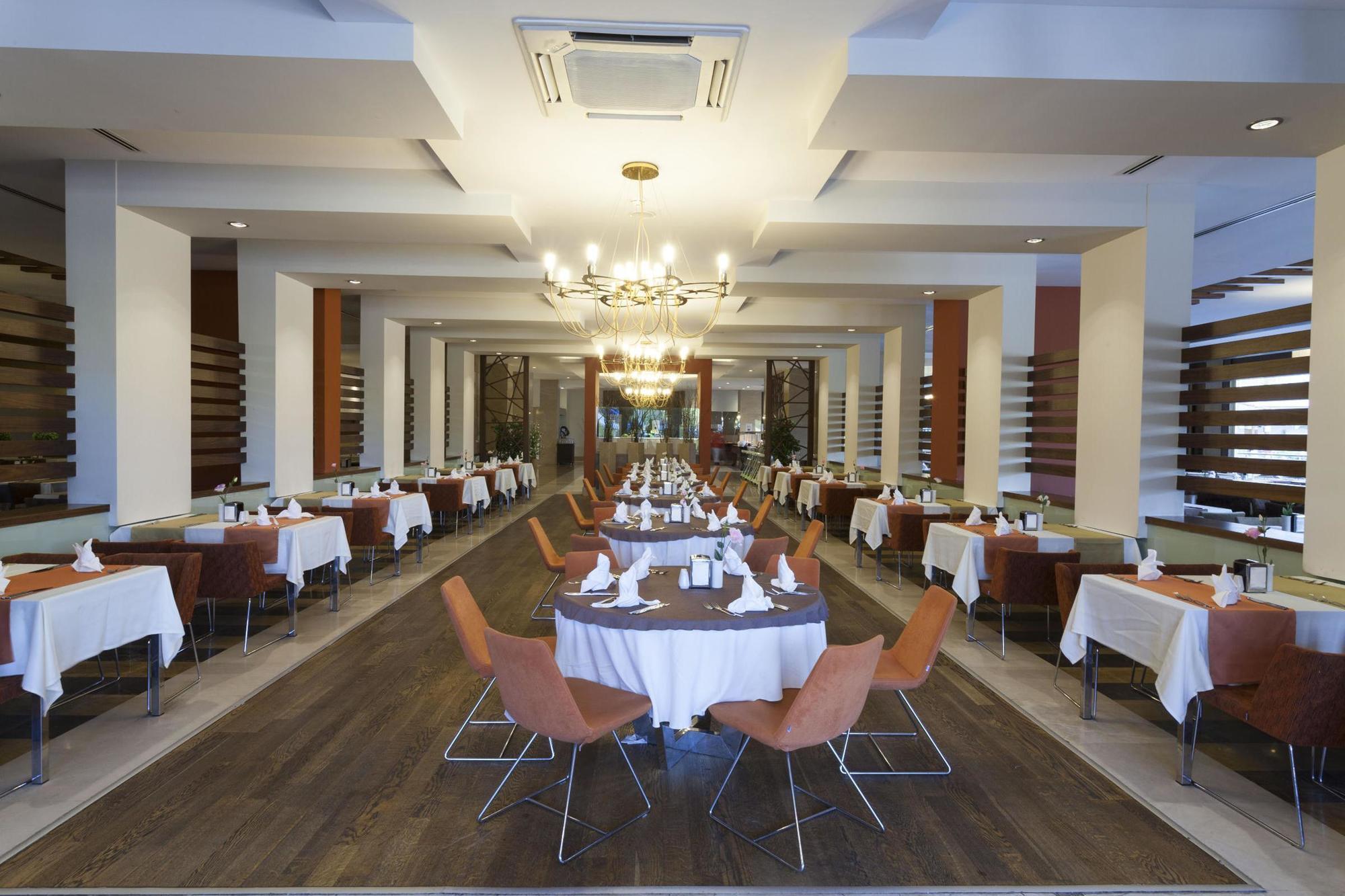 Seher Sun Palace And Side