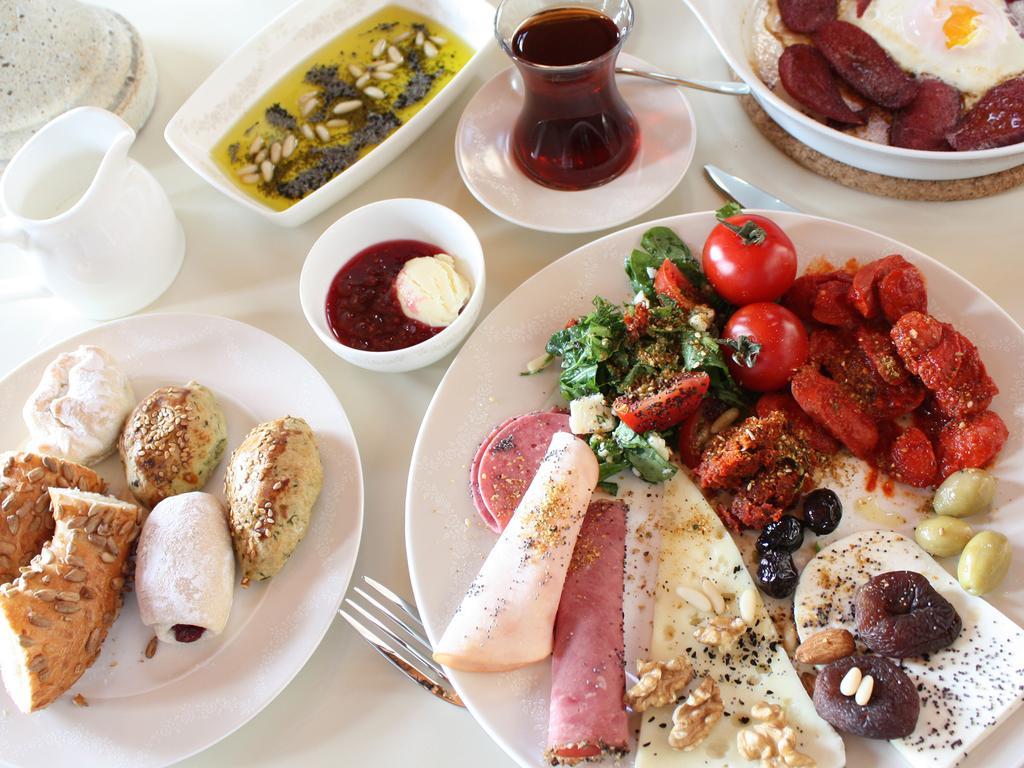 Beyaz Yali Ayvalik