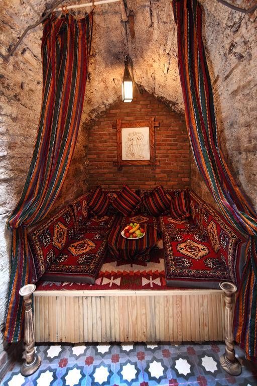 Hotel Divalis