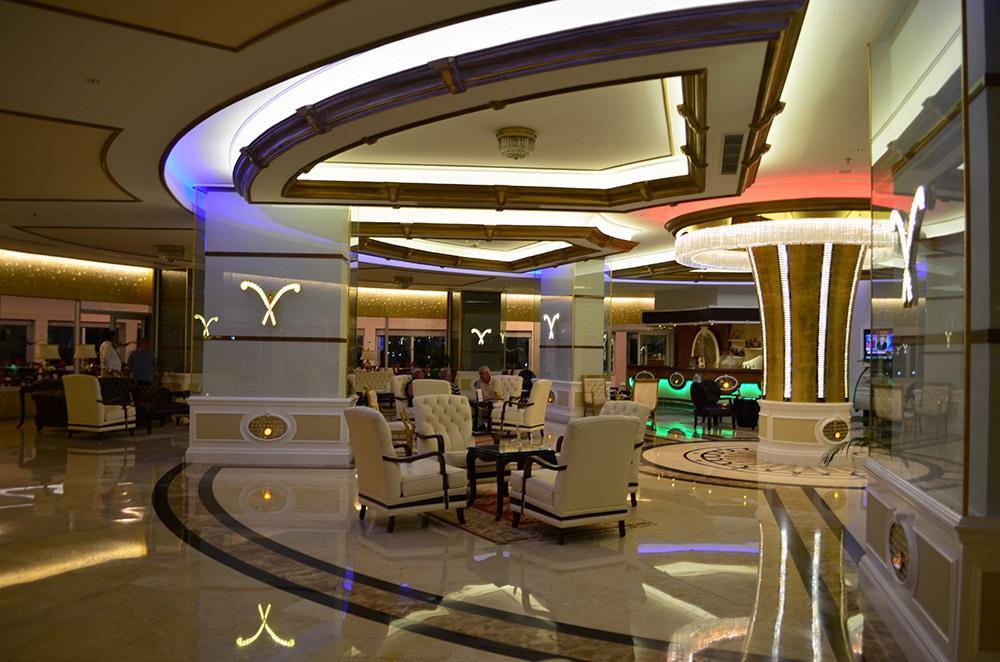 Hotel Lamos & Convention Center Kumkuyu