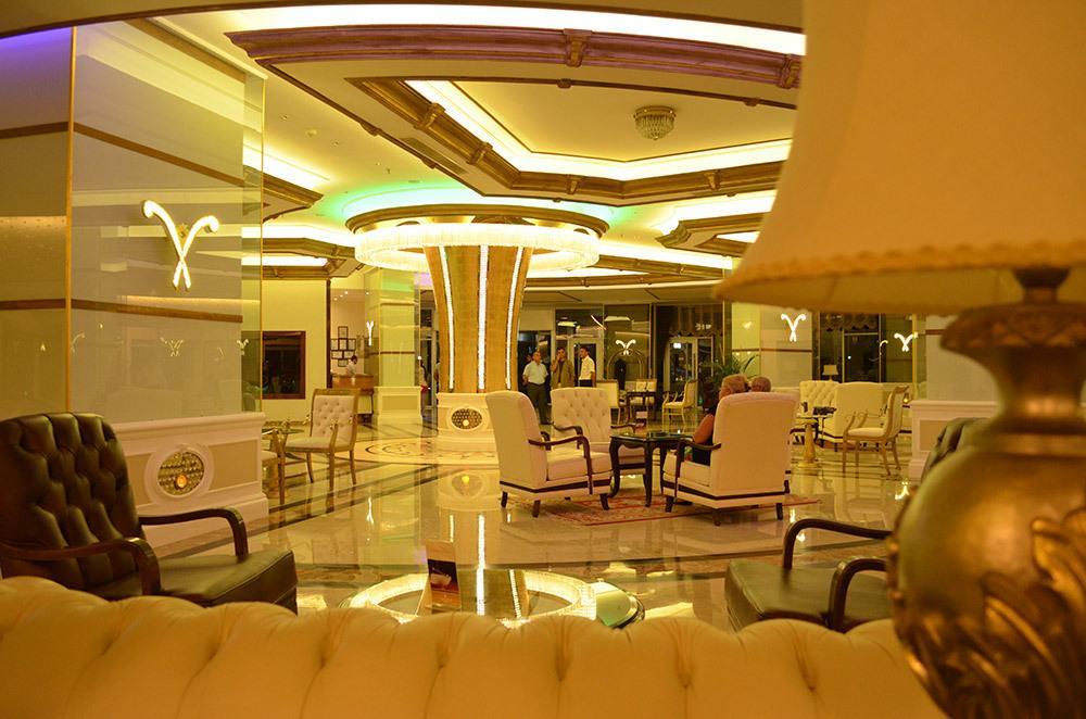 Hotel Lamos & Convention Center 5*