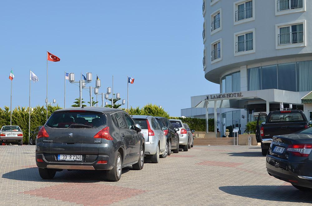 Hotel Lamos & Convention Center 5*