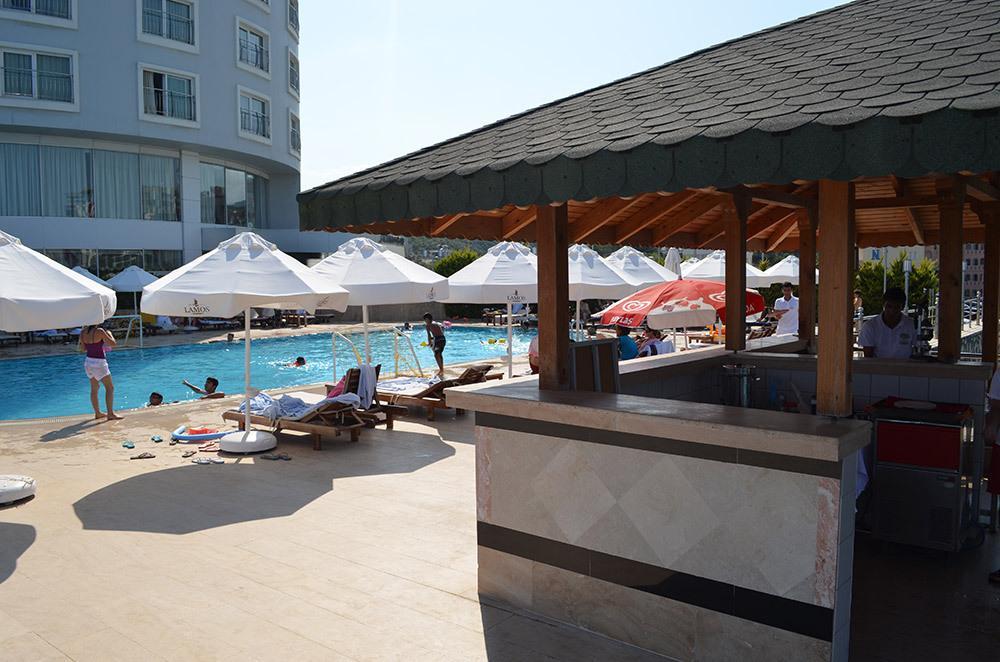 Hotel Lamos & Convention Center