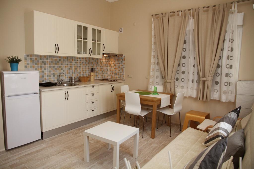 Apartment Levant &