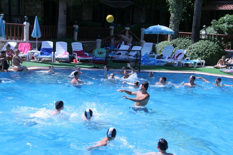 Hotel Grand Aquarium Icmeler