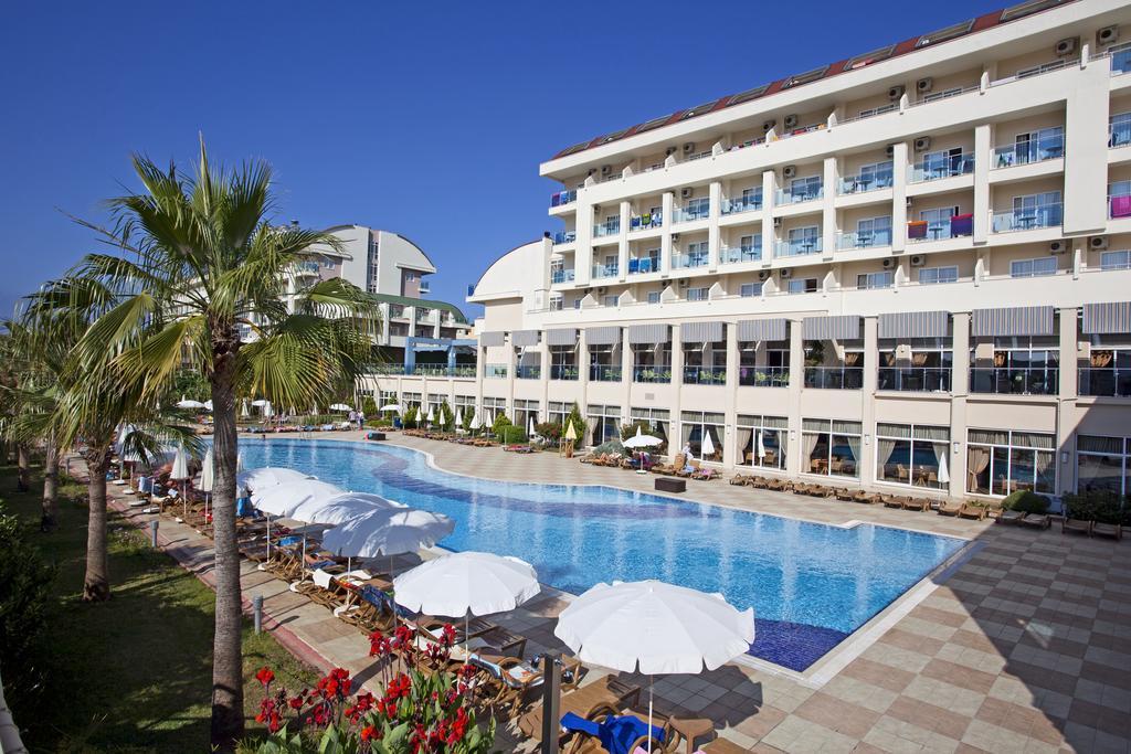 Hotel Titan Select Ultra