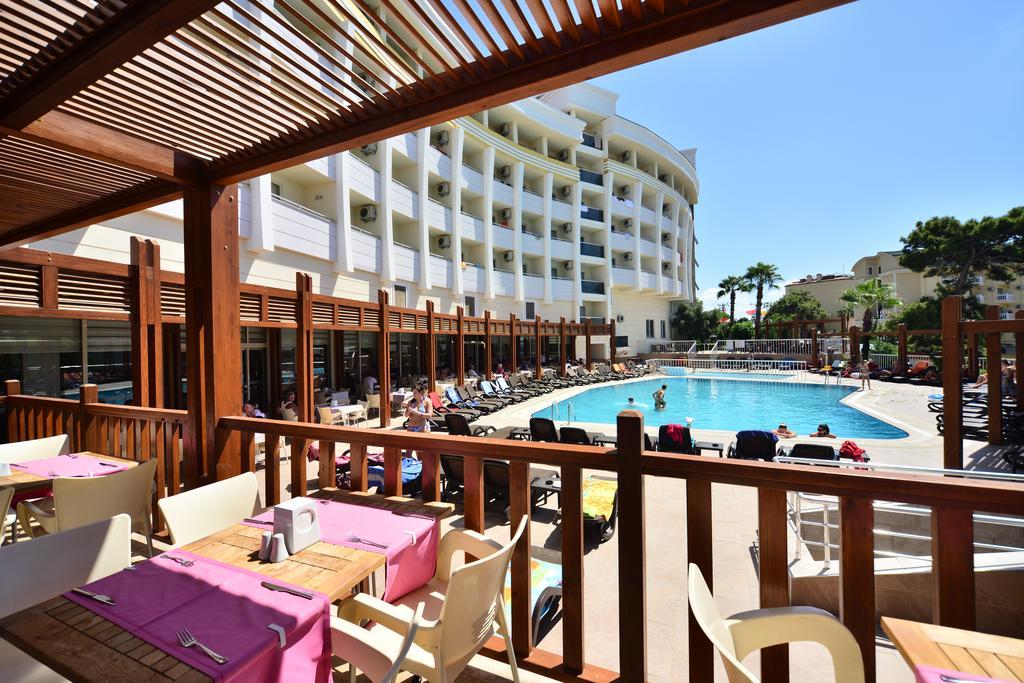 Alegria & (adults Only) Side
