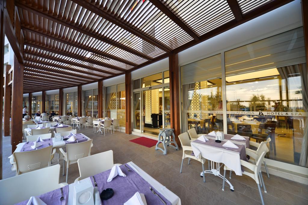 Resort Alegria & (adults Only)