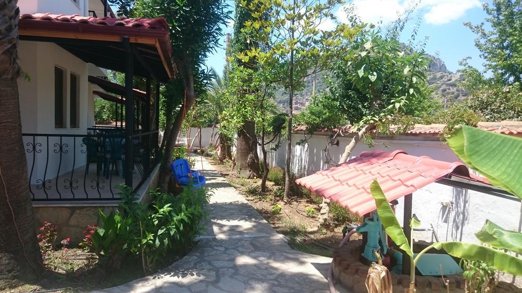 Turtle Beach Bungalows