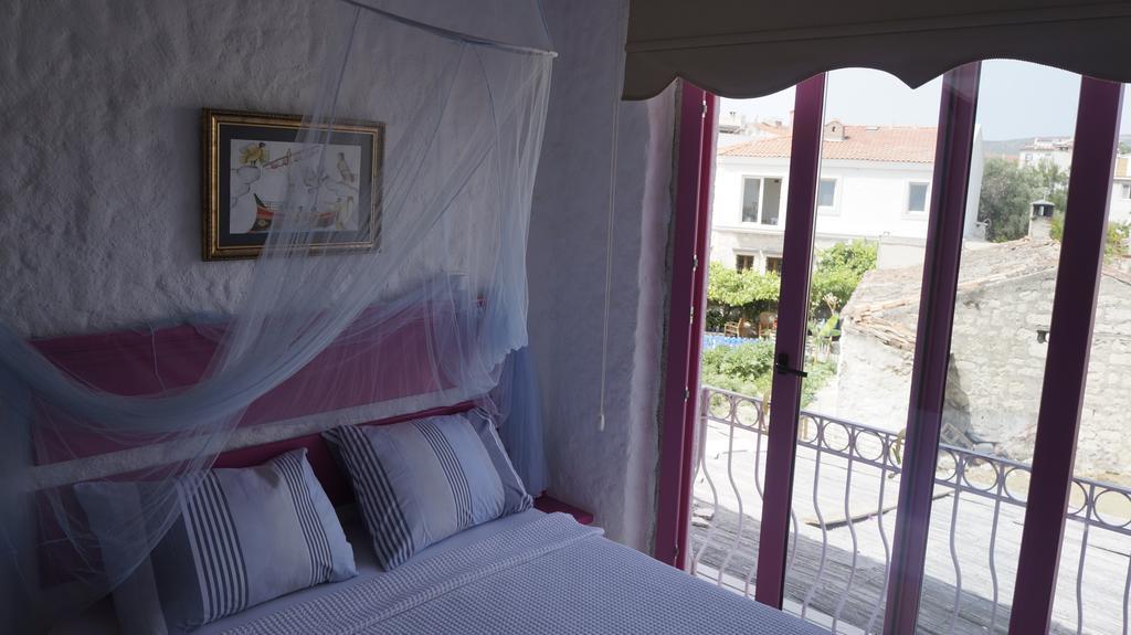 Aladam Alacati