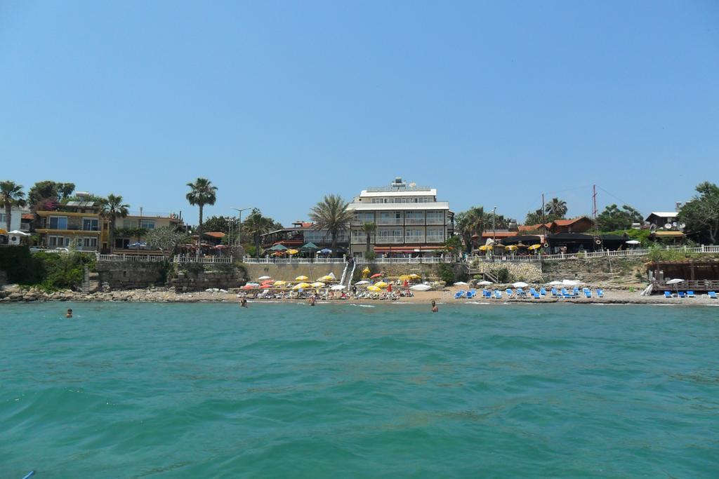Hotel House Side