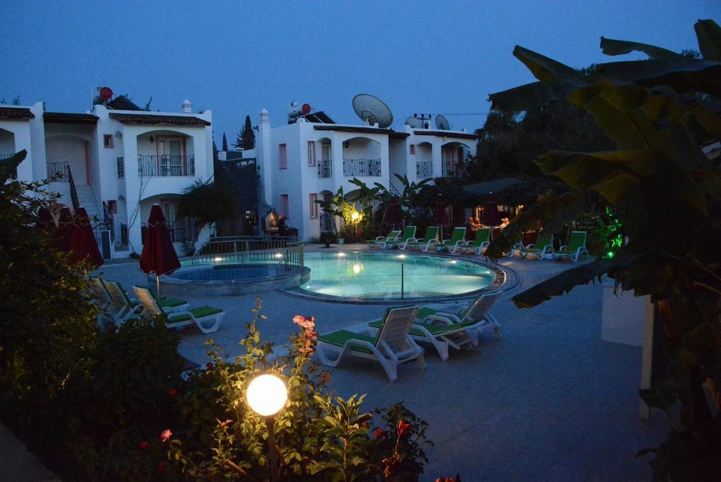 Aparthotel Villa Nergis 5*