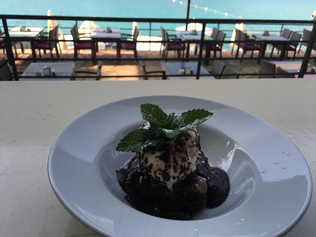 Hotel La Moda Beach