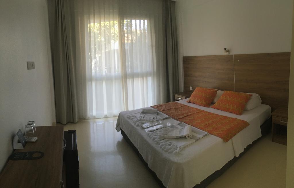 Hotel La Moda Beach